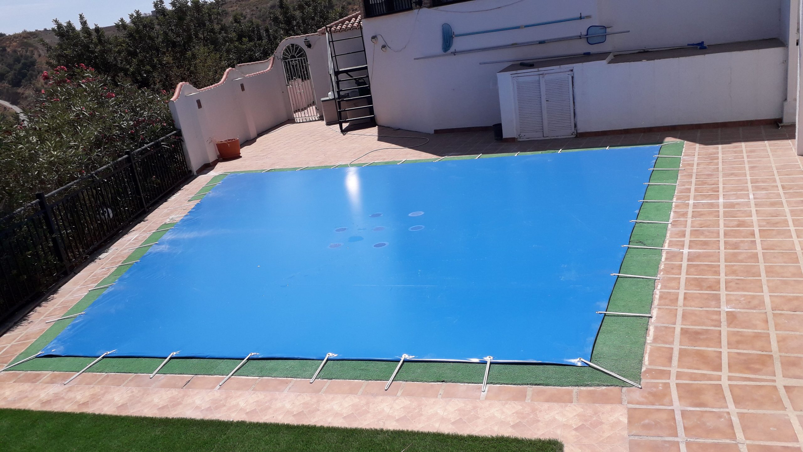 Cómo es un toldo de invernaje